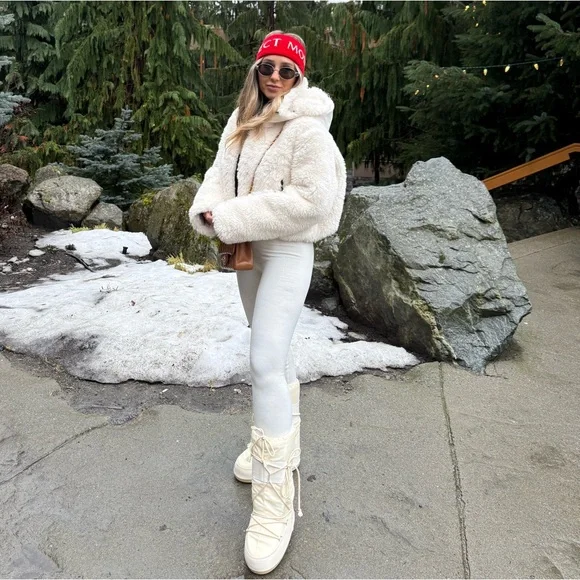 MOON BOOTS Nylon Boots Cream